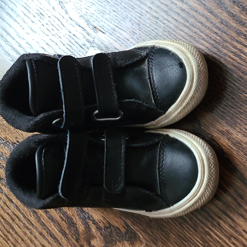 Leather converse toddler sneakers